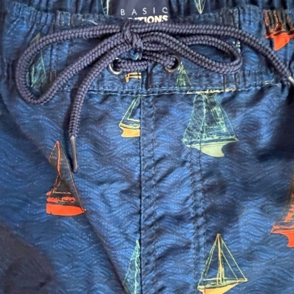 Basic Editions Blue Sailboat Swim Trunks Men’s Size XXL. RN#42000 - Picture 3 of 16